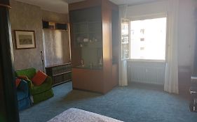 Milan South Gate Apartment